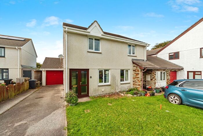 2 Bedroom Semi-detached House For Sale In Gardeners Way, St. Issey, Wadebridge, Cornwall, PL27