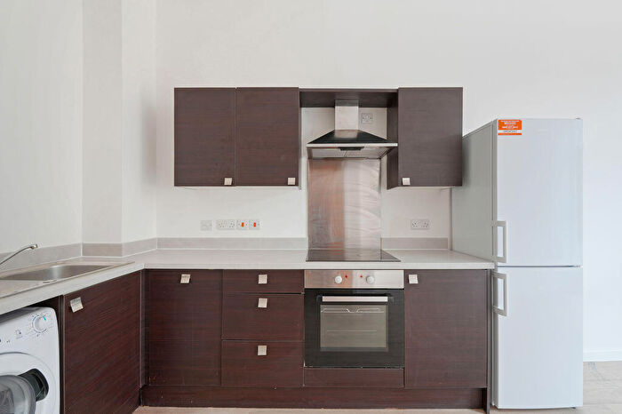 1 Bedroom Apartment To Rent In Apt The Gateway, Sheffield, S2