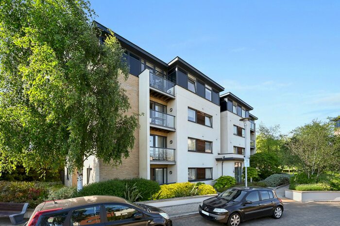 2 Bedroom Flat For Sale In Oat House, Peacock Close, Mill Hill, London, NW7