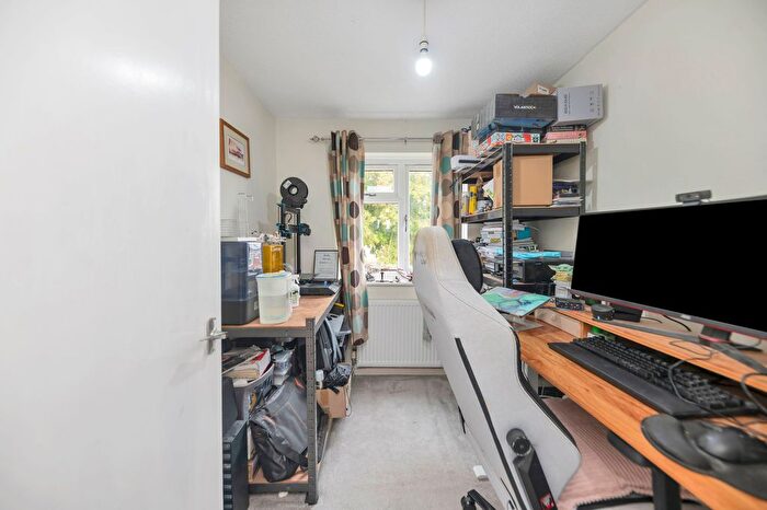 3 Bedroom Terraced House For Sale In Kingston Vale, Royston, SG8