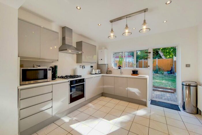 5 Bedroom House To Rent In Dacre Road, Plaistow, London, E13