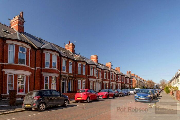 1 Bedroom Flat To Rent In Queens Road (Top Floor), Jesmond, Newcastle Upon Tyne, NE2