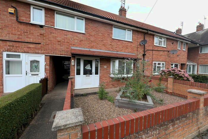 3 Bedroom Terraced House To Rent In Anlaby Park Road South, Hull, HU4