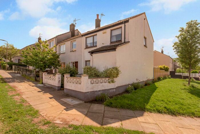 2 Bedroom End Of Terrace House For Sale In Lynn Lea Avenue, Haddington, EH41