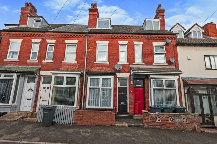 4 Bedroom House To Rent In Hampton Road, Erdington, B23