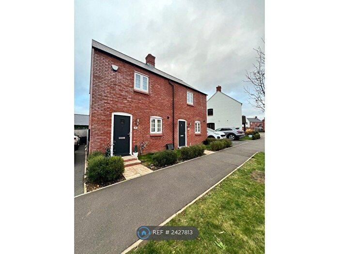 2 Bedroom Semi-Detached House To Rent In Hexham Street, Towcester, NN12