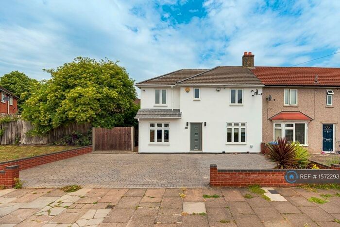 5 Bedroom End Of Terrace House To Rent In Purneys Road, London, SE9