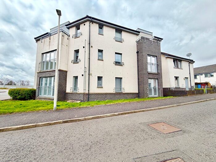 2 Bedroom Flat For Sale In Crookston Court, Larbert, FK5