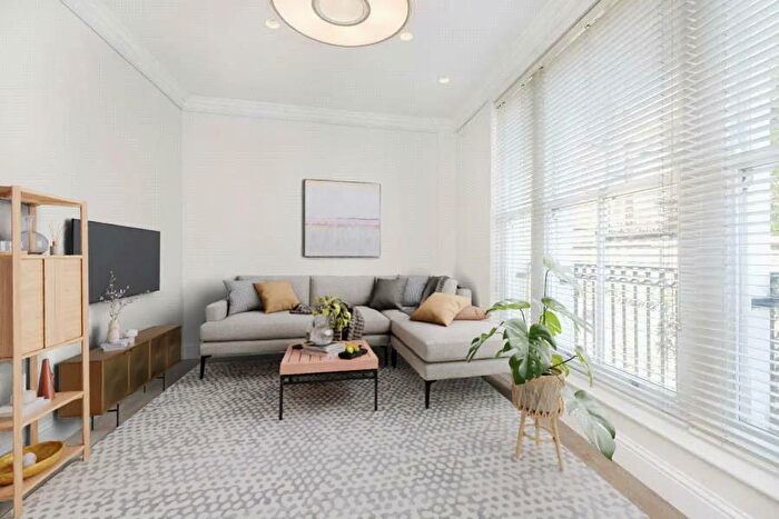 2 Bedroom Flat To Rent In Belsize Place, Belsize Village, NW3