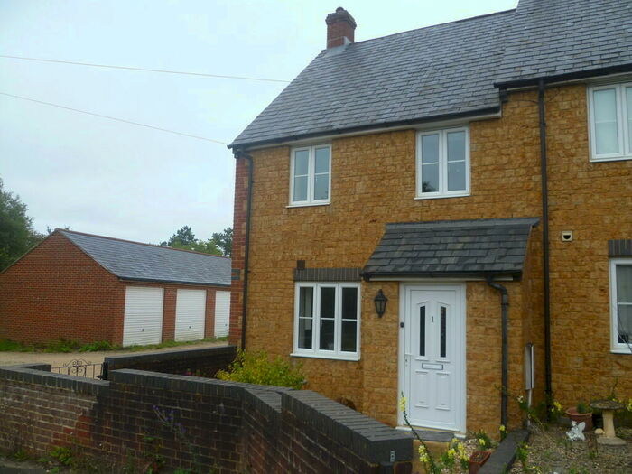 3 Bedroom End Of Terrace House To Rent In Creech Hill View, Station Road, BA7