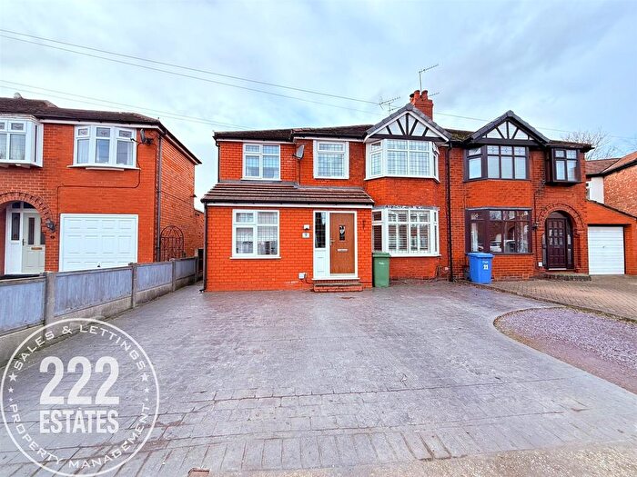 4 Bedroom Semi Detached House For Sale In Elm Tree Avenue, Padgate, Warrington, WA1
