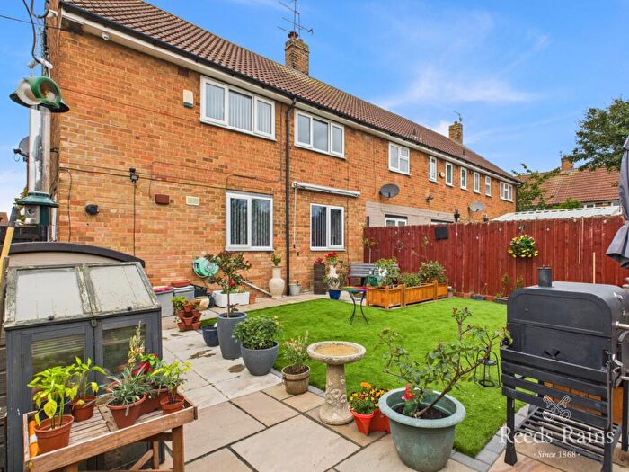 3 Bedroom End Of Terrace House For Sale In Wexford Avenue, Hull, East Riding Of Yorkshire, HU9