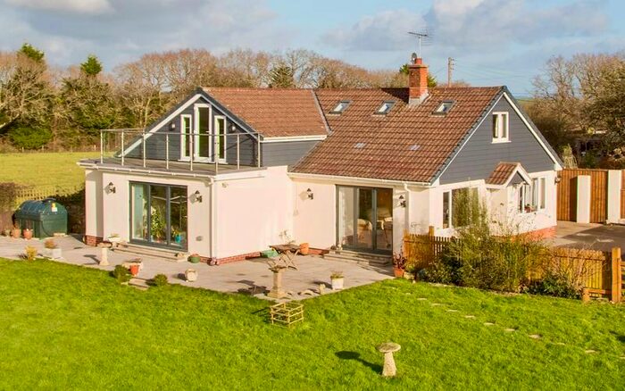 4 Bedroom Detached Bungalow For Sale In Sampford Courtenay, Okehampton, EX20