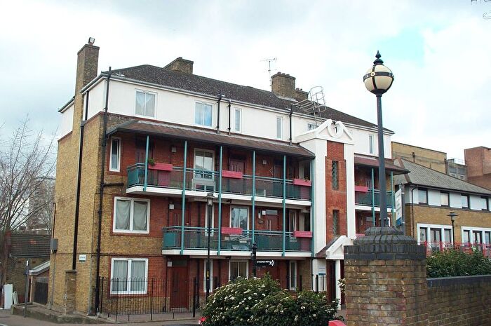1 Bedroom Flat To Rent In Bermondsey Wall East, London, SE16