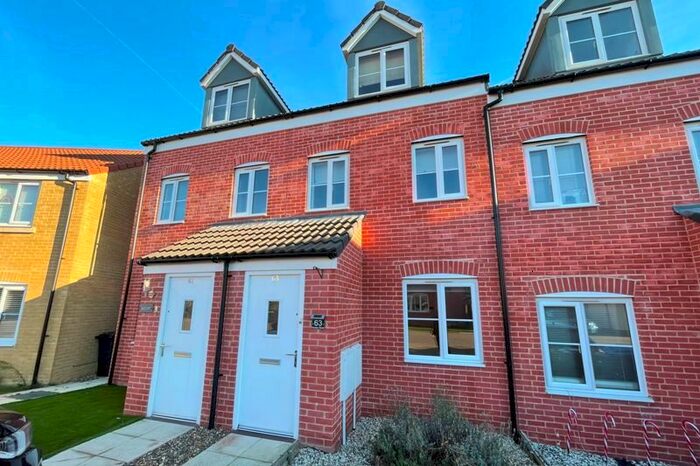 3 Bedroom Terraced House To Rent In Hunton Road, Oulton, Lowestoft NR32