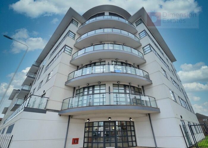 2 Bedroom Flat To Rent In High Road, Romford, Chadwell Heath, RM6