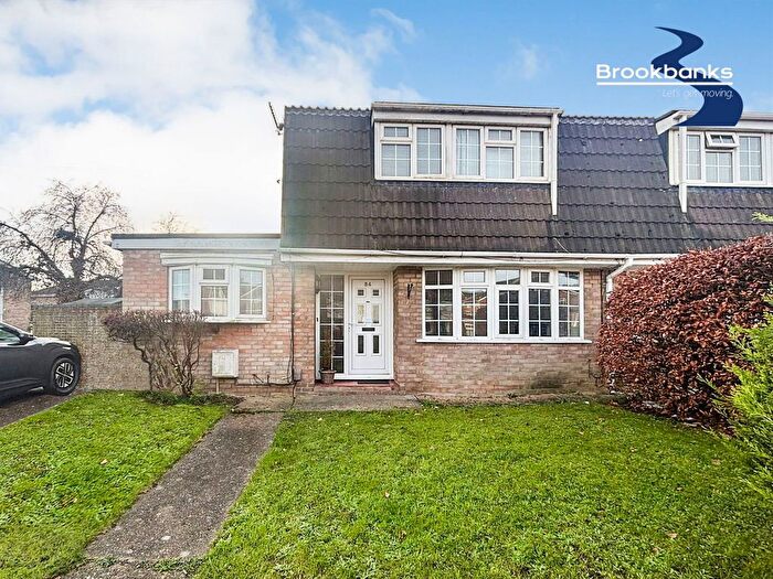 3 Bedroom Semi-Detached House To Rent In Cranleigh Drive, Swanley, BR8