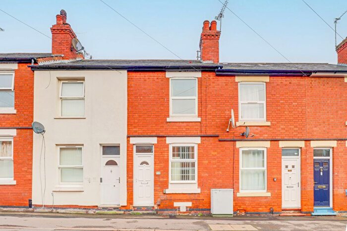 2 Bedroom Terraced House For Sale In Rossington Road, Nottingham, NG2
