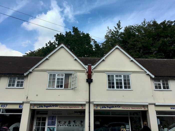 2 Bedroom Flat To Rent In St Johns Hill, Bat And Ball, Sevenoaks, TN13