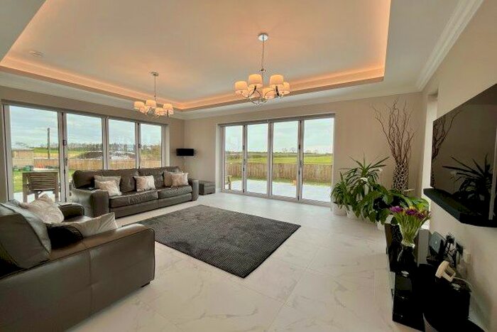 4 Bedroom Detached House To Rent In Medburn Close, Newcastle Upon Tyne, NE20