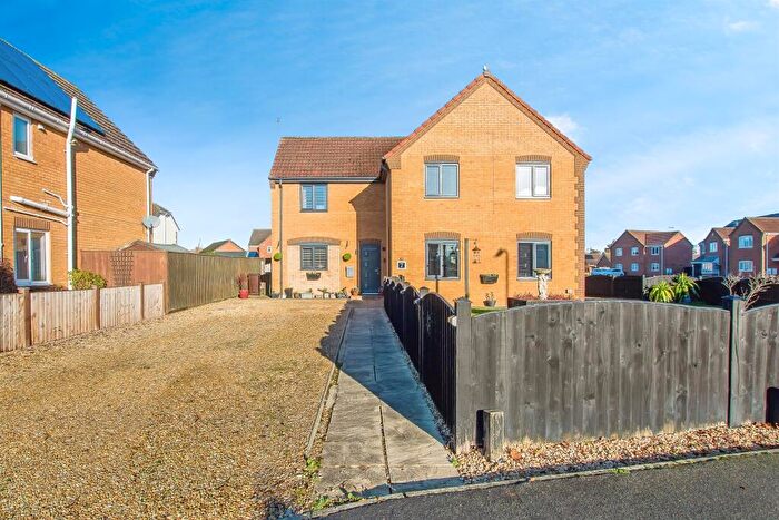 4 Bedroom Detached House For Sale In Market Rasen Way, Holbeach, Spalding, PE12