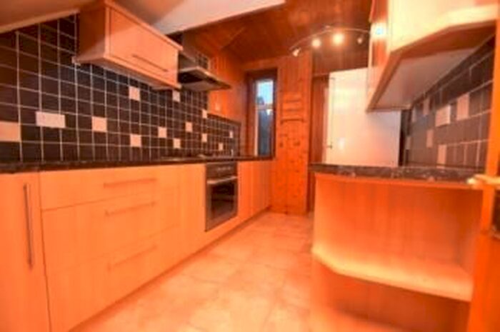 2 Bedroom Terraced House To Rent In 43 Celt Street, Inverness, Highland IV3