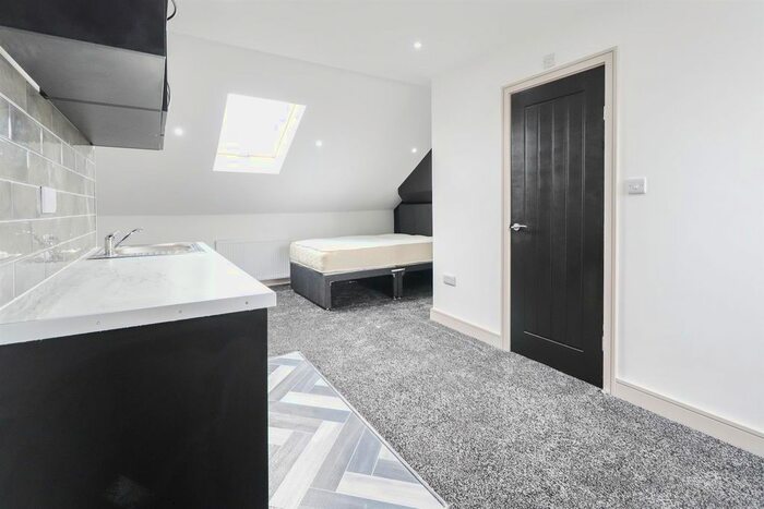 1 Bedroom Flat To Rent In Melville Road, Coventry, CV1