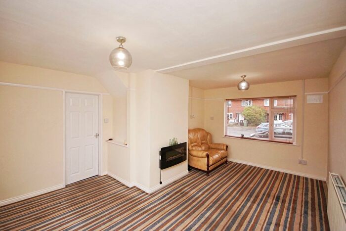 3 Bedroom Terraced House For Sale In Tapsters, Bristol, Gloucestershire, BS30