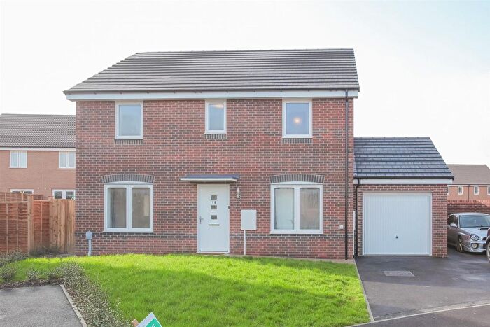 4 Bedroom Land To Rent In Woods Road, Grove, Wantage, OX12