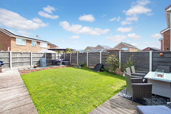 3 Bedroom Detached House For Sale In Randle Meadow, Great Sutton, Ellesmere Port, CH66