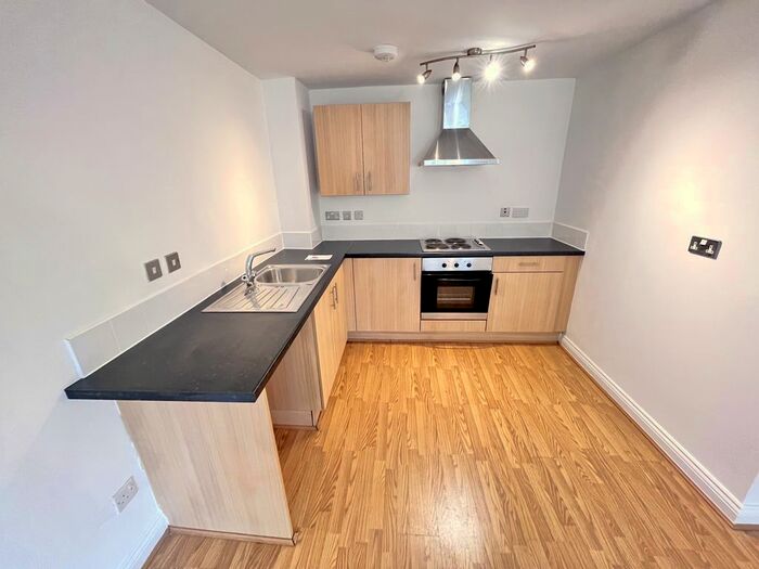 2 Bedroom Flat To Rent In Whalley Road, Middleton, M24