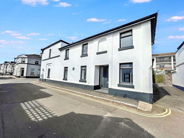 2 Bedroom End Of Terrace House To Rent In Princes Street, Torquay, TQ1