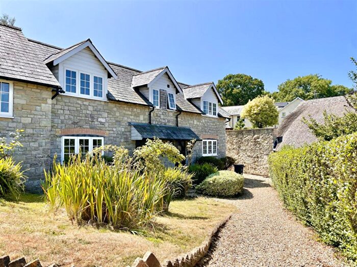 2 Bedroom Cottage For Sale In Bluebell Cottage, Osmington, DT3