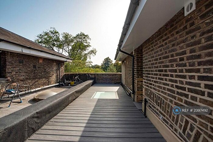 1 Bedroom Flat To Rent In Brockley, London, SE4