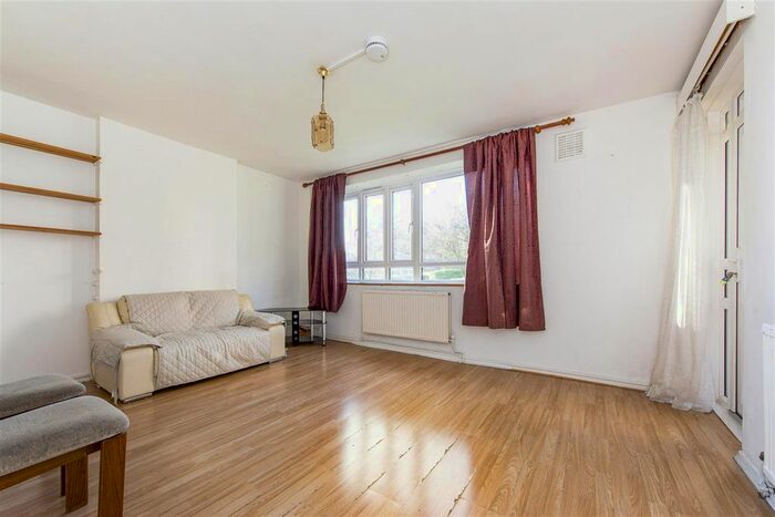 4 Bedroom Flat To Rent In Lindale, Wimbledon Park Road, London, SW19
