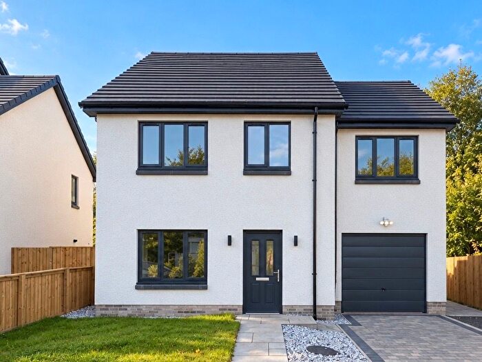 4 Bedroom Property To Rent In Peesweep Row, Cumnock, KA18