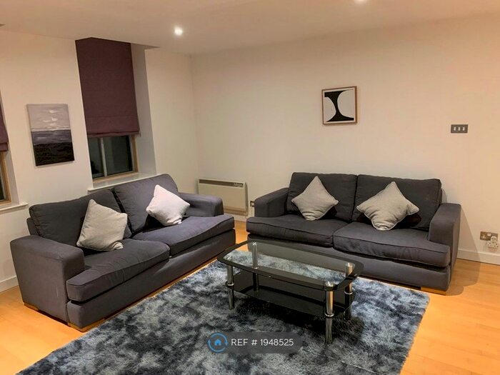1 Bedroom Flat To Rent In Park House Apartments, Leeds, LS1