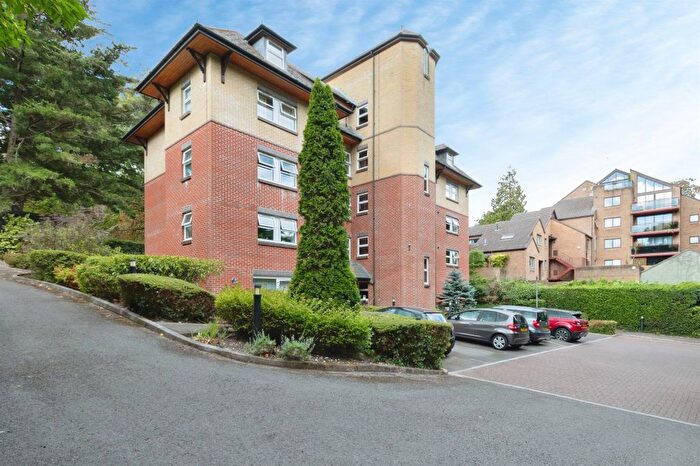 2 Bedroom Flat For Sale In Surrey Road, Bournemouth, BH2