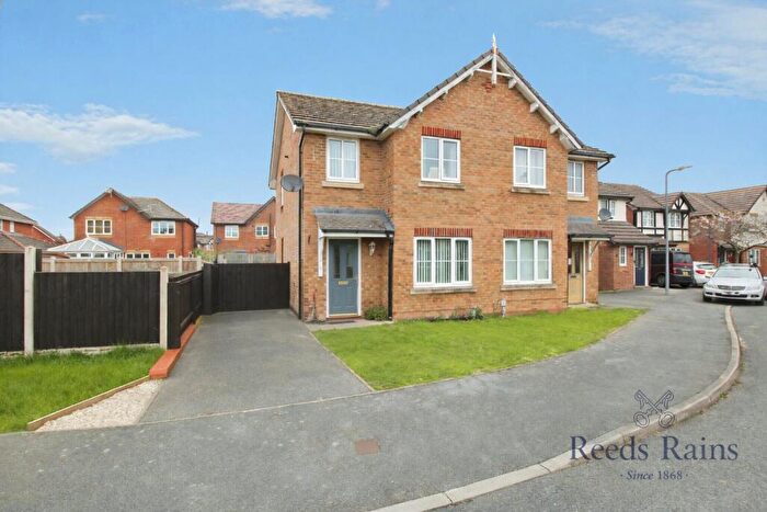 3 Bedroom Semi-Detached House For Sale In Llys Conwy, Kinmel Bay, Conwy, LL18