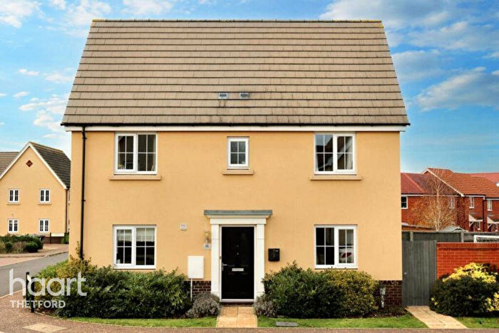 3 Bedroom Detached House For Sale In Tortoiseshell Drive, Attleborough, NR17