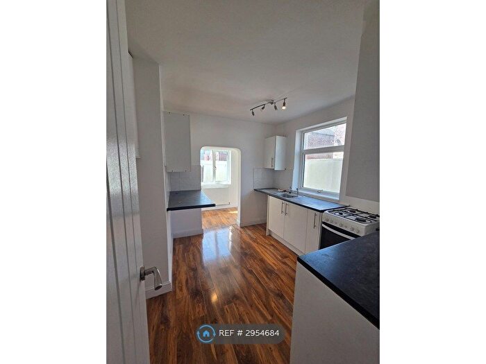 3 Bedroom End Terrace House To Rent In Somerset Road, Liverpool, L20
