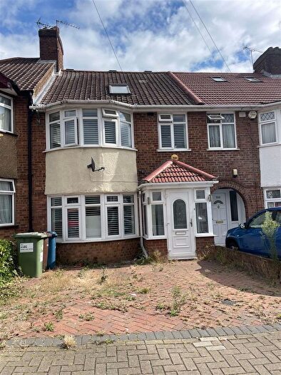 4 Bedroom Terraced House To Rent In The Chase, Burnt Oak, Edgware, HA8