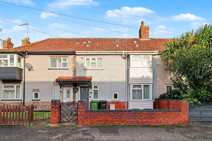 3 Bedroom Semi Detached House For Sale In King's Lynn, Norfolk, PE30