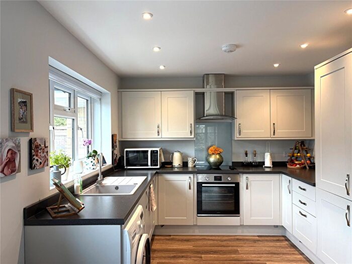 3 Bedroom Bungalow For Sale In Springfield Close, Shaftesbury, Dorset, SP7