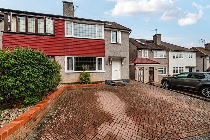 4 Bedroom Semi Detached House For Sale In Lockesley Drive, Orpington, BR5