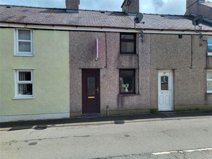 3 Bedroom Terraced House For Sale In London Road, Bodedern, Caergybi, London Road, LL65