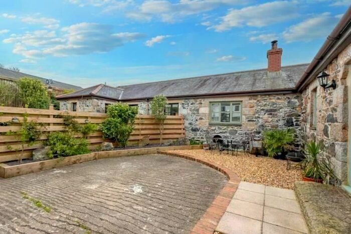 3 Bedroom Barn Conversion For Sale In Cury Cross Lanes, Helston, TR12