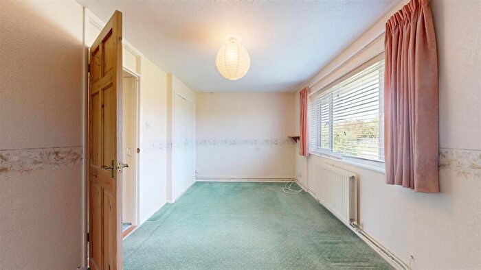 2 Bedroom End Of Terrace House For Sale In Shortlands, Portland, DT5