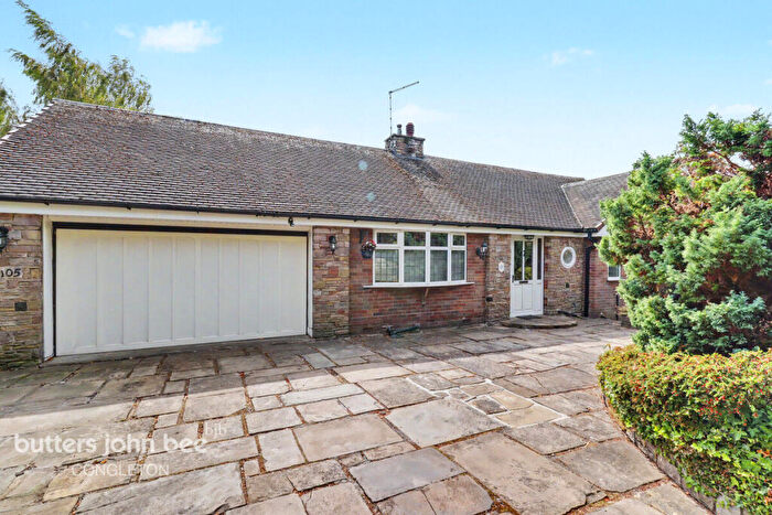 4 Bedroom Detached Bungalow For Sale In Holmes Chapel Road, Congleton, CW12