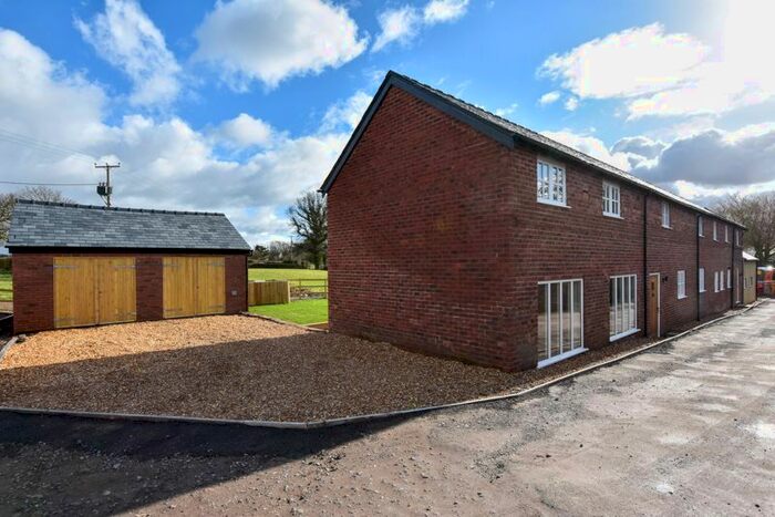 3 Bedroom Barn Conversion For Sale In Holly Barn, Bentleys Farm Lane, Higher Whitley, WA4